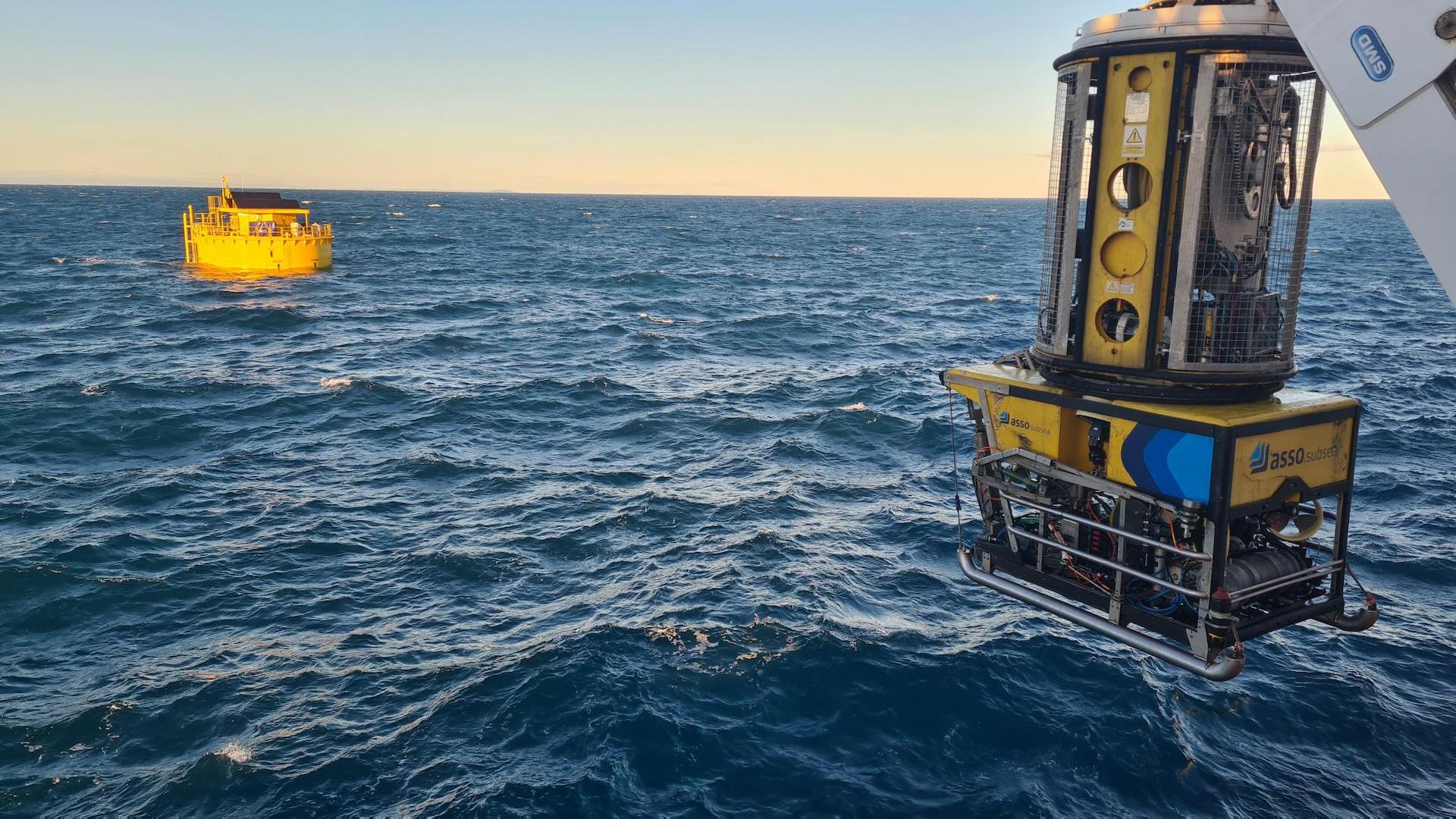 The Gruissan Floating Offshore Windfarm Connection Project (EolMed)